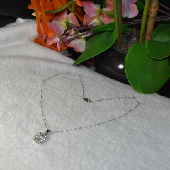 10KGP Silver Necklace w/Multi CZ Teardrop Pendant - Picture 3 of 8